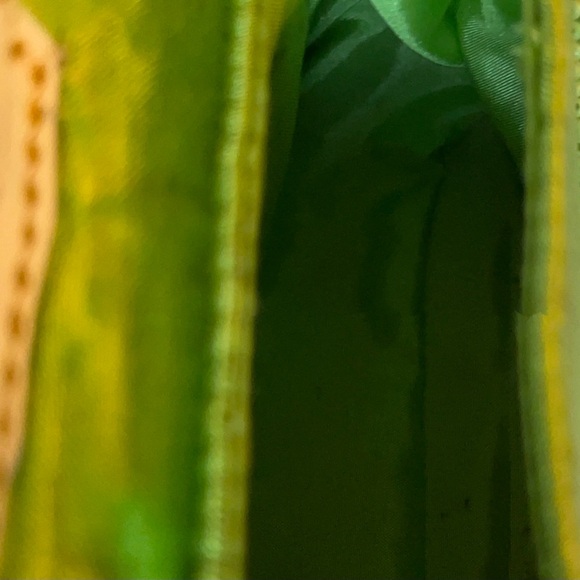 Green Beaded Women's Bag - Picture 8 of 8